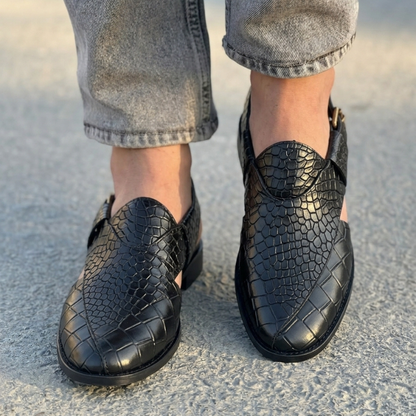 LY 801