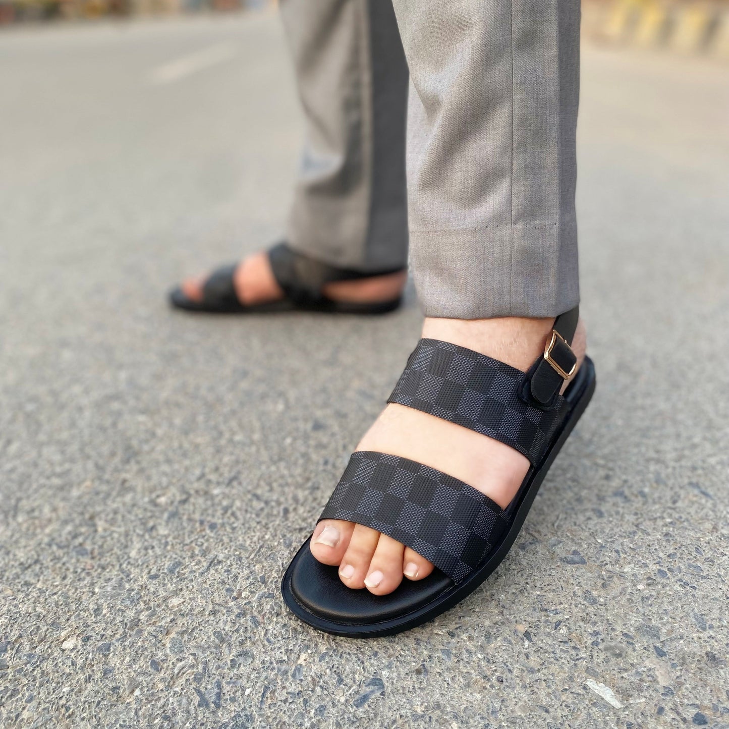 Checkered - LY 21322 BLK